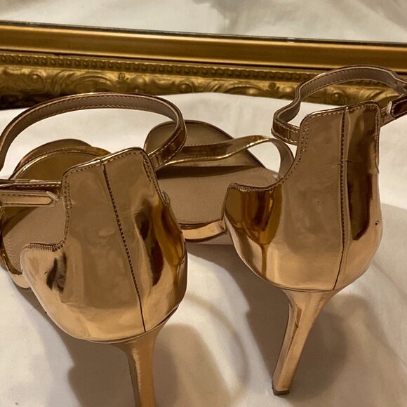 Size 9 Like A New Penny! Metallic Rose Copper Strappy Heels - Picture 4 of 16